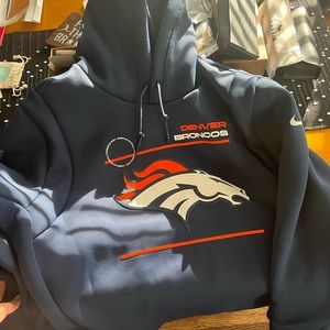 Broncos sweatshirt